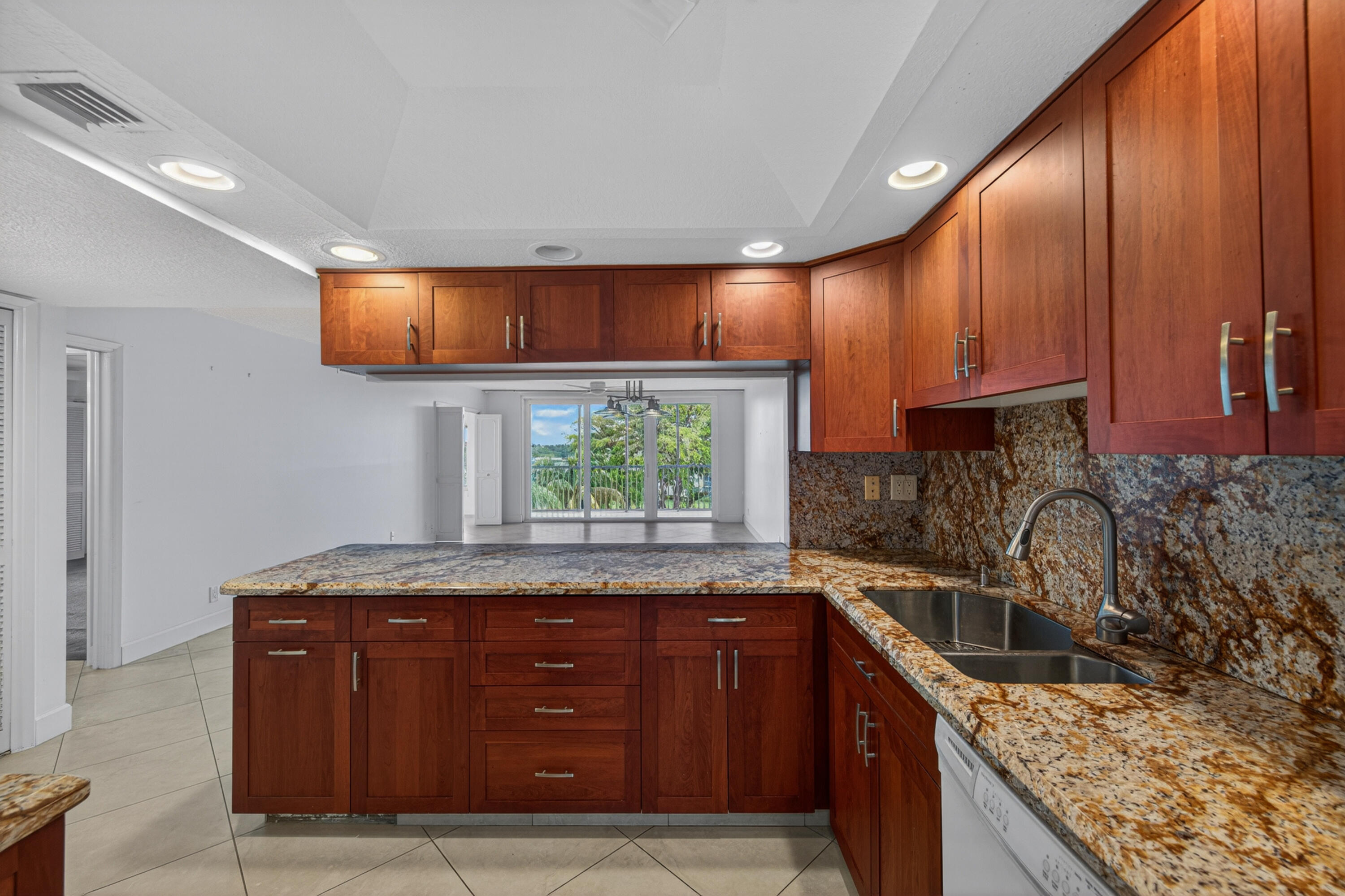 3150 Northeast 48th Court, Unit 414 Lighthouse Point, FL 33064 - Photo 16 of 50 balistreri-7