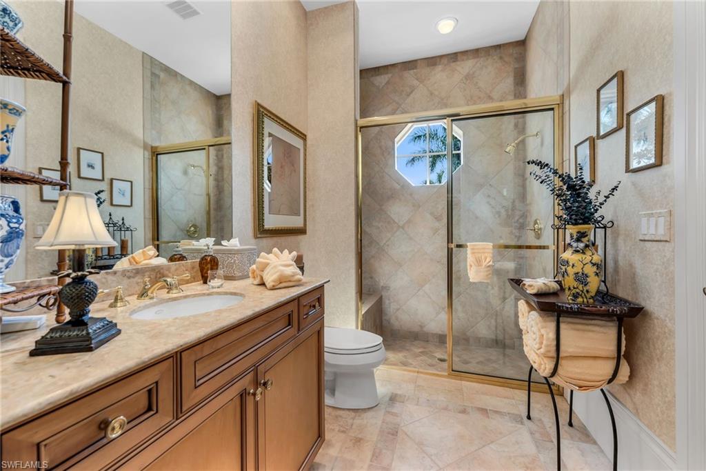1705 Venezia Way Naples, FL 34105 - Photo 30 of 50