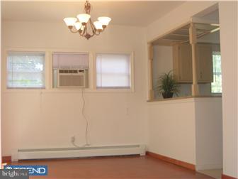 16 Madison Avenue Laurel Springs, NJ 08021 - Photo 5 of 12