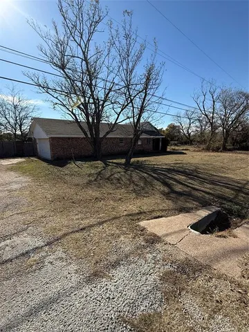 $175,000 | 2419 South 1st Street West, Clyde, TX 79510