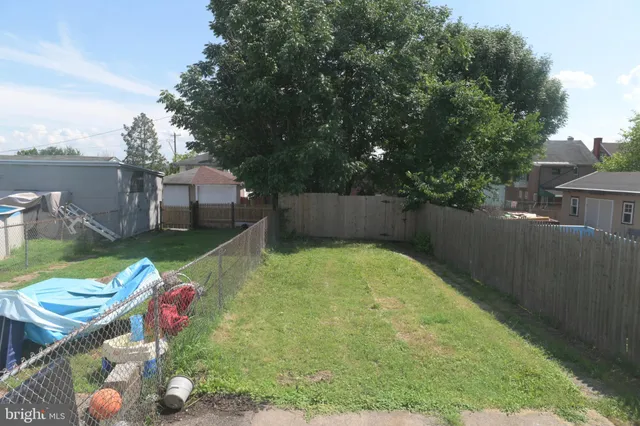 $157,500 | 570 Jefferson Avenue, Pottstown, PA 19464