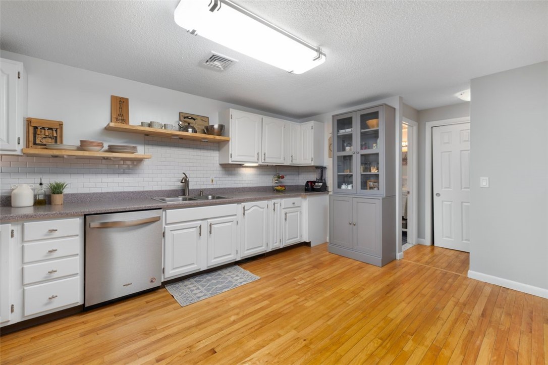 5390 Post Road, Unit 9 East Greenwich, RI 02818 - Photo 16 of 50