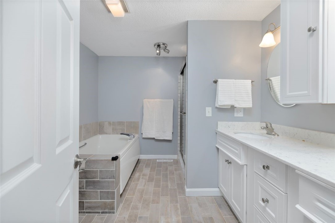 5390 Post Road, Unit 9 East Greenwich, RI 02818 - Photo 25 of 50