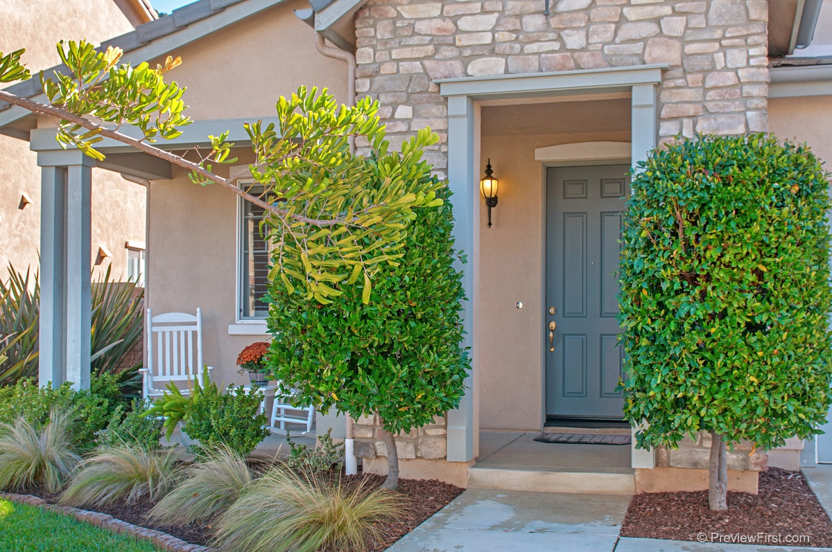 3742 Lake Park Road Fallbrook, CA 92028 - Photo 2 of 25