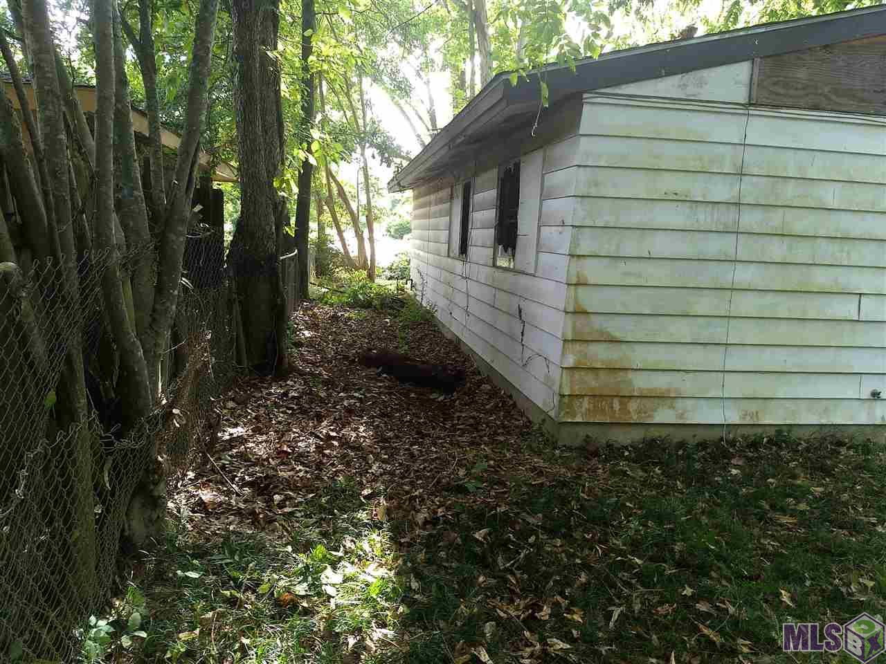 6326 Flag Street Baton Rouge, LA 70812 - Photo 3 of 9 Gallery Image 3
