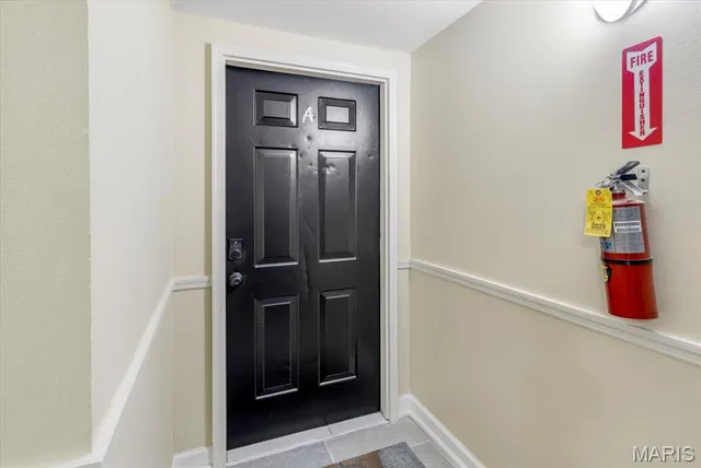 $340,000 | 4561 Laclede Avenue, Unit 4FE, St. Louis, MO 63108