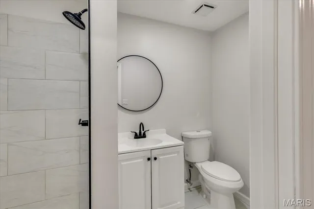 $340,000 | 4561 Laclede Avenue, Unit 4FE, St. Louis, MO 63108