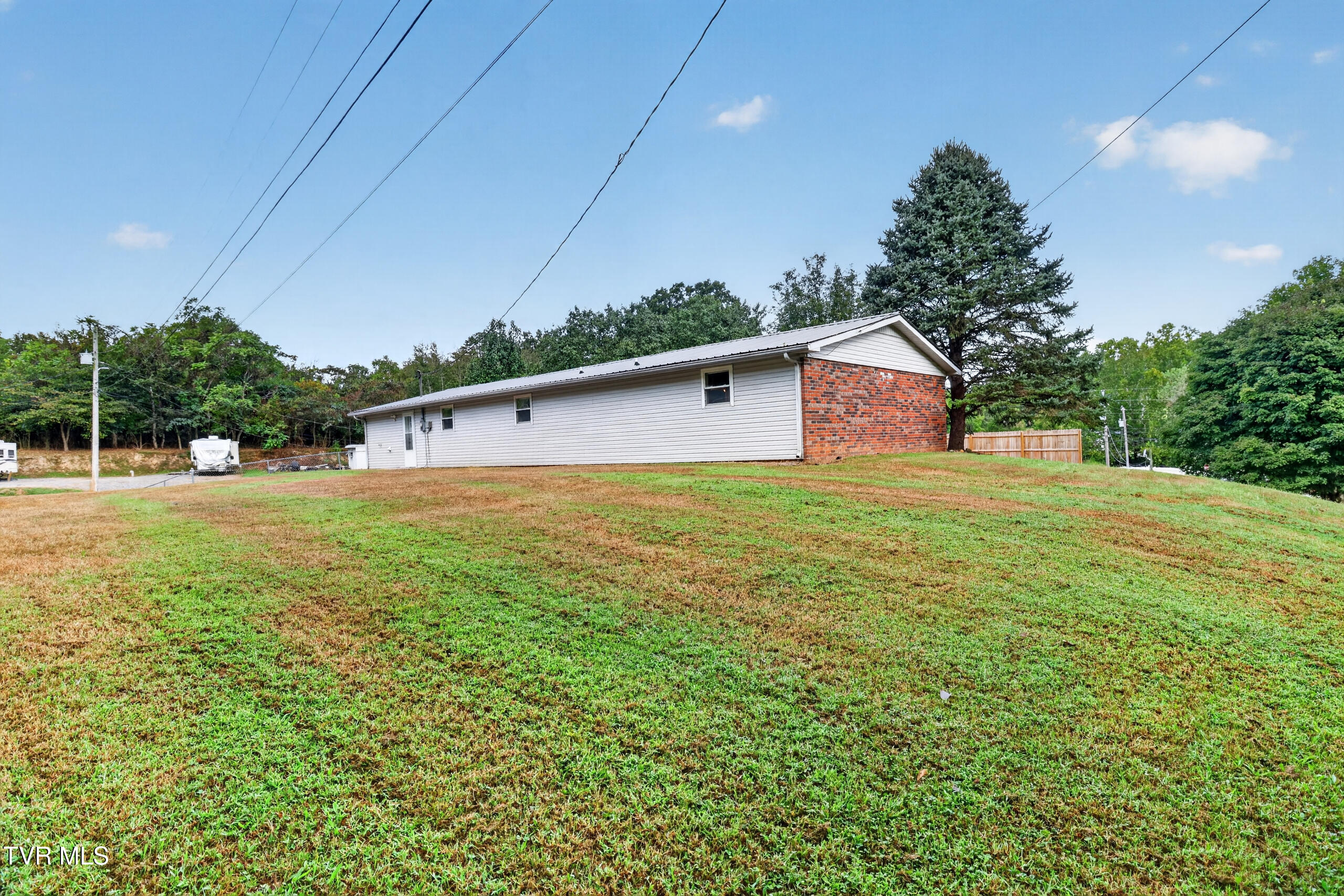 688 Rocky Summit Road Bean Station, TN 37708 - Photo 12 of 32 006_CO0A0143