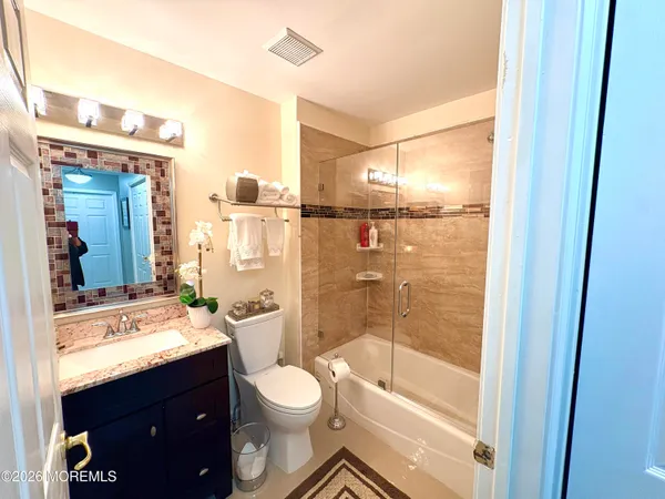 $799,000 | 16 Round Valley Court, Lakewood, NJ 08701