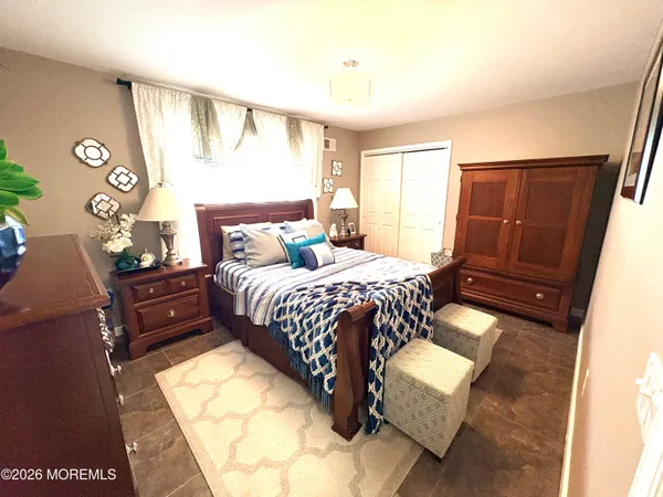 $699,000 | 16 Round Valley Court, Lakewood, NJ 08701