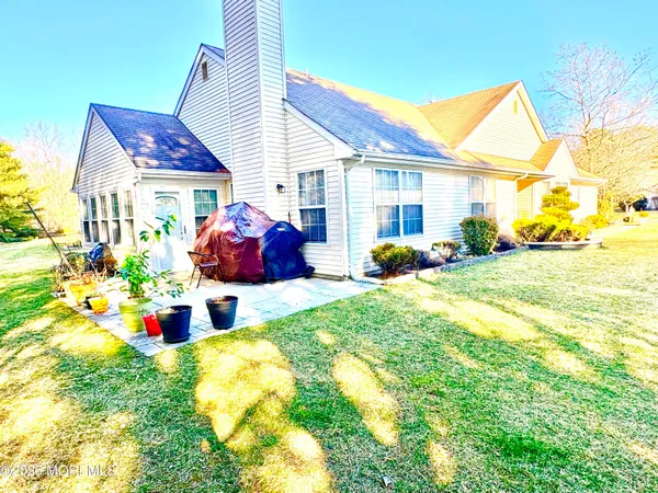 $699,000 | 16 Round Valley Court, Lakewood, NJ 08701