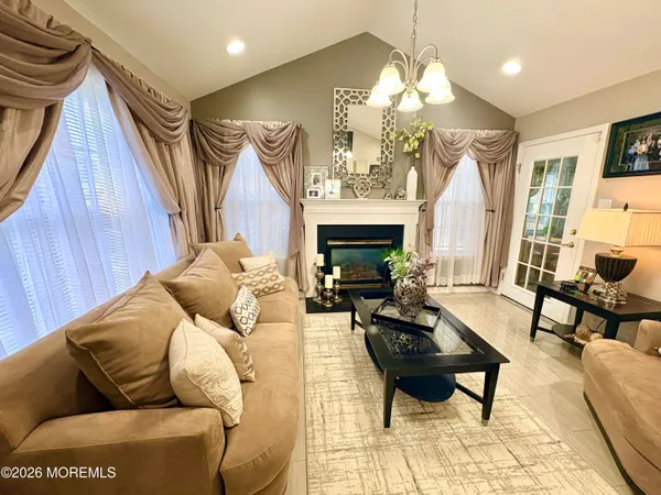 $799,000 | 16 Round Valley Court, Lakewood, NJ 08701