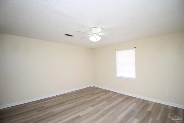 $1,695 | 7177 Schwab Drive, Pensacola, FL 32504