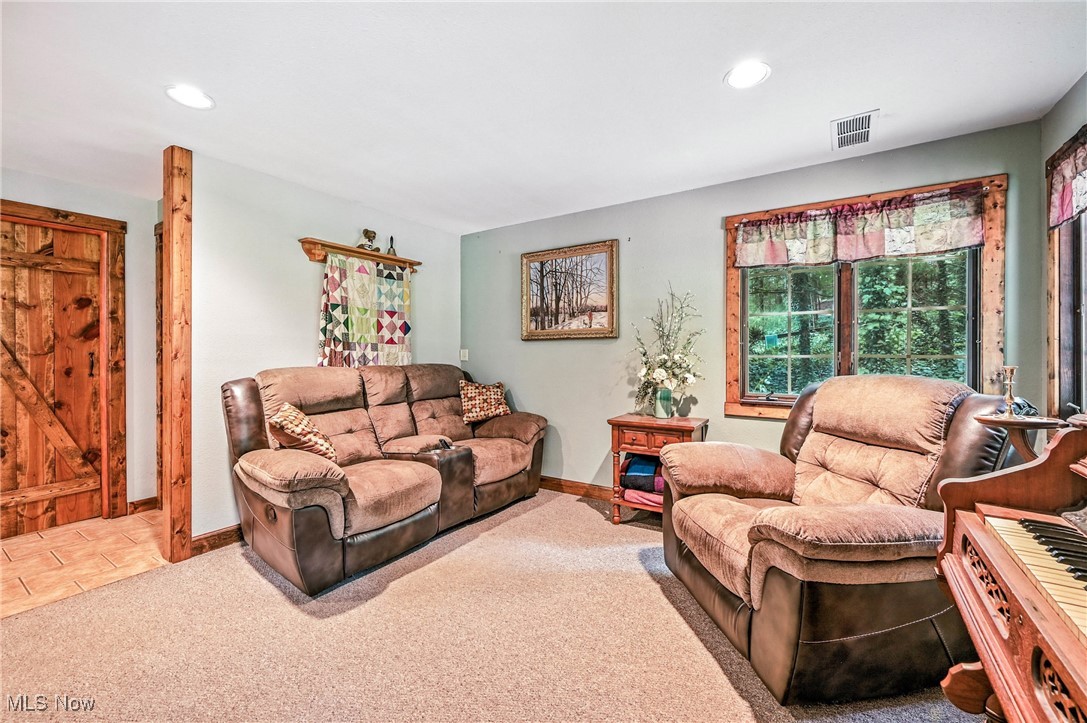 1173 Ridge Road Salem, OH 44460 - Photo 20 of 50 Gallery Image 20