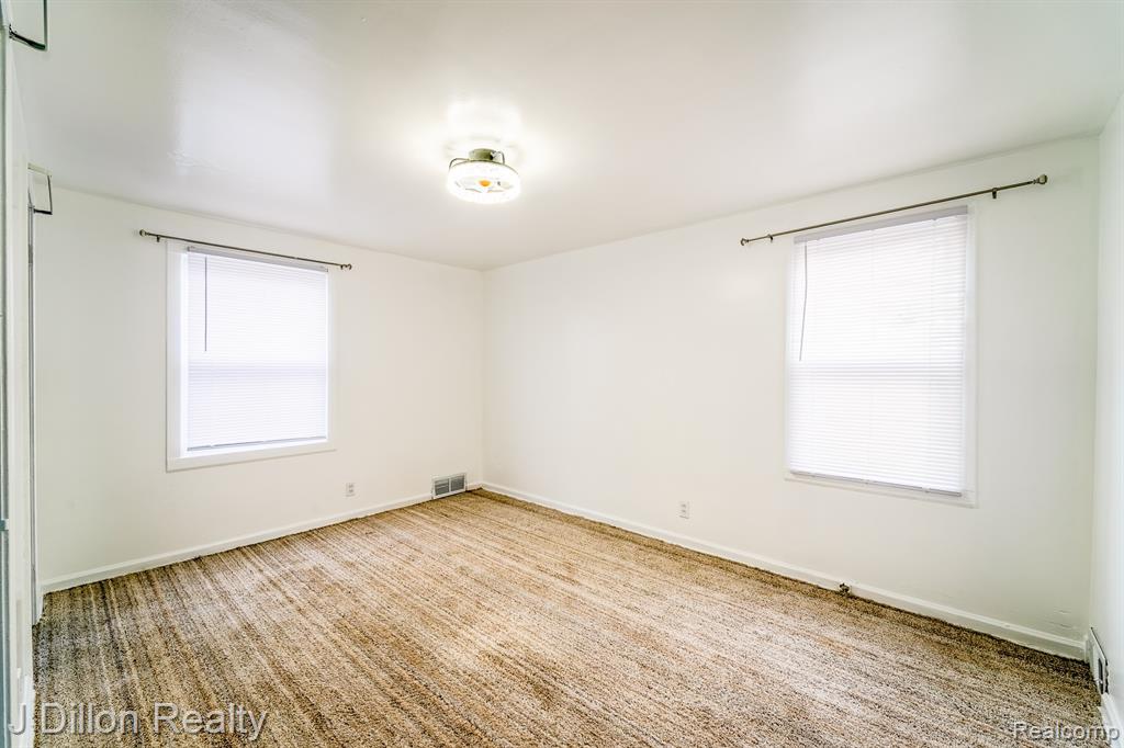 99 Chestnut Street River Rouge, MI 48218 - Photo 28 of 50