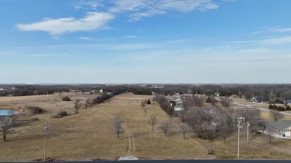 $79,900 | 2220 Lawrence 2220, Monett, MO 65708