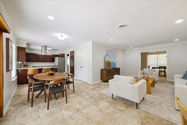 $575,000 | 9777 Larston Street, Houston, TX 77055