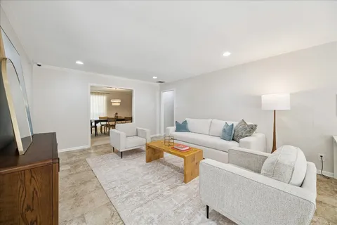 $575,000 | 9777 Larston Street, Houston, TX 77055