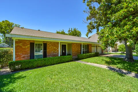 $575,000 | 9777 Larston Street, Houston, TX 77055