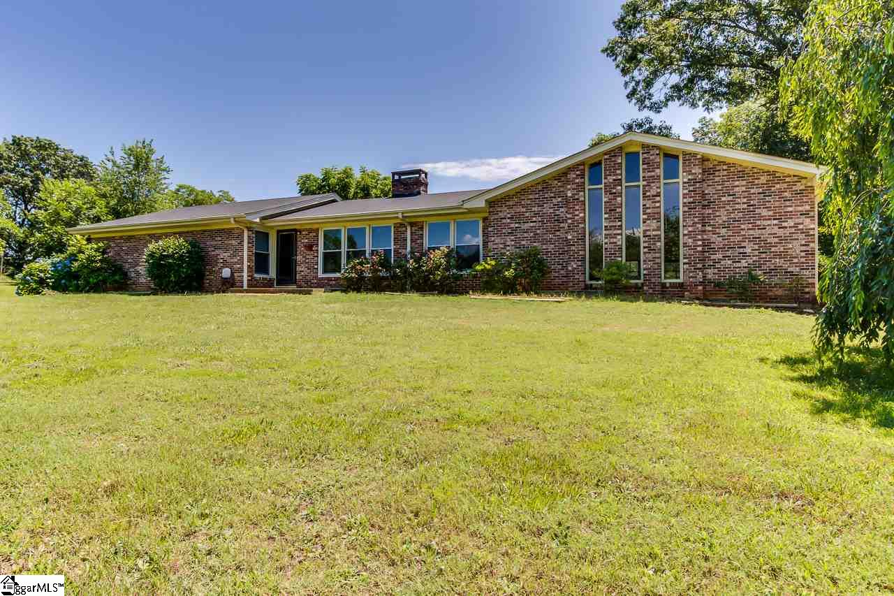 4223 Jordan Road Greer, SC 29651 - Photo 2 of 25