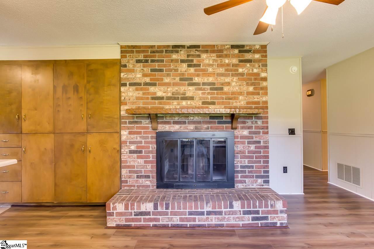 4223 Jordan Road Greer, SC 29651 - Photo 13 of 25