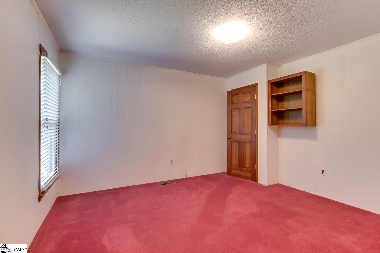 4223 Jordan Road Greer, SC 29651 - Photo 16 of 25