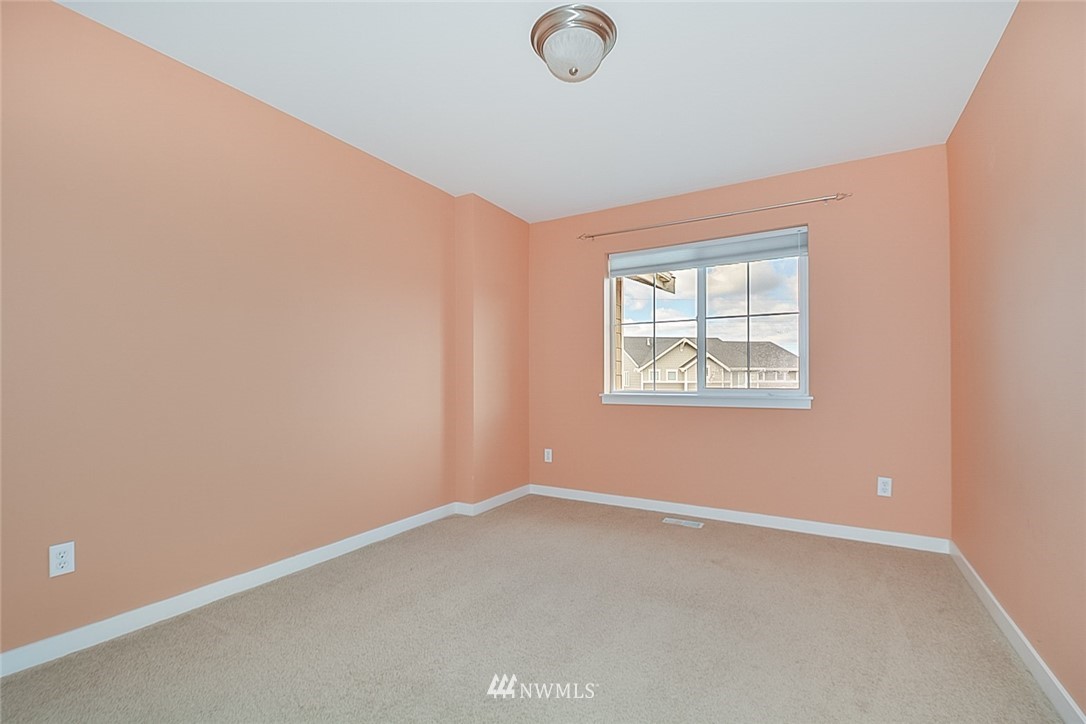 21631 43rd Drive Southeast Bothell, WA 98021 - Photo 18 of 23