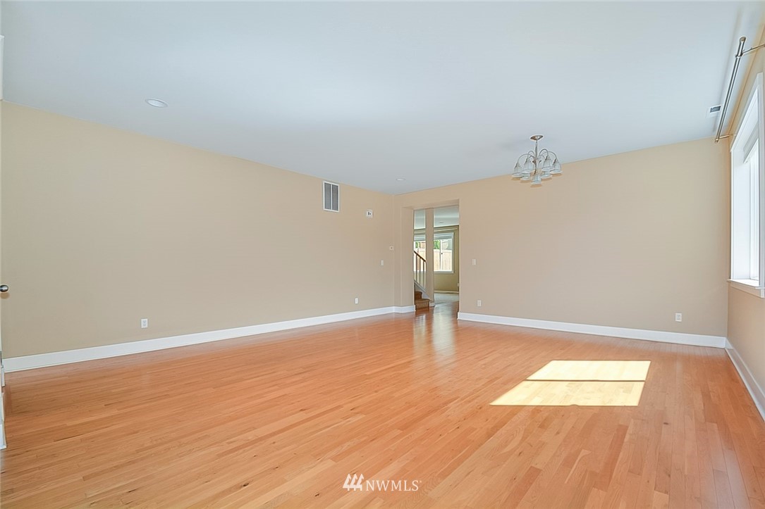 21631 43rd Drive Southeast Bothell, WA 98021 - Photo 4 of 23