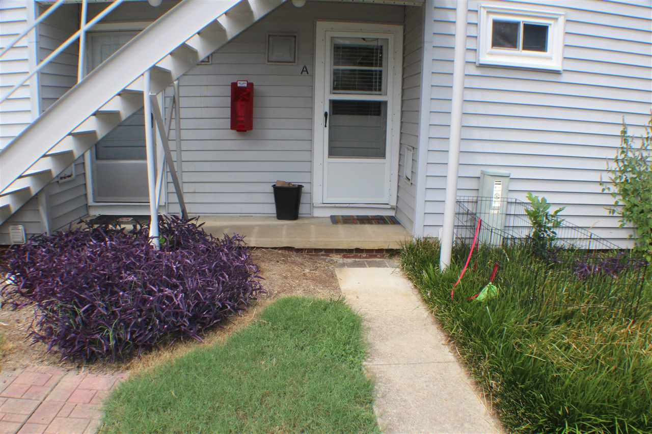 809 Daniels Street, Unit A Raleigh, NC 27605 - Photo 12 of 12 Exterior Back