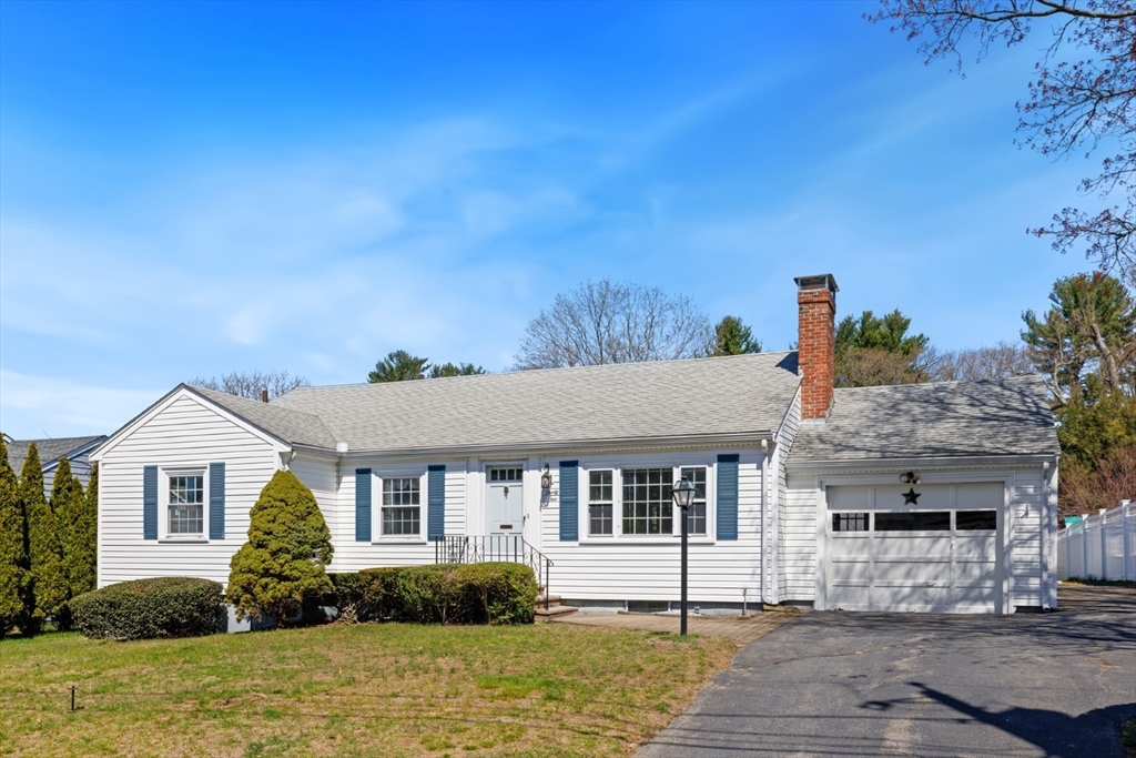 31 Hillcrest Road Wakefield, MA 01880 - Photo 1 of 31 Gallery Image 1