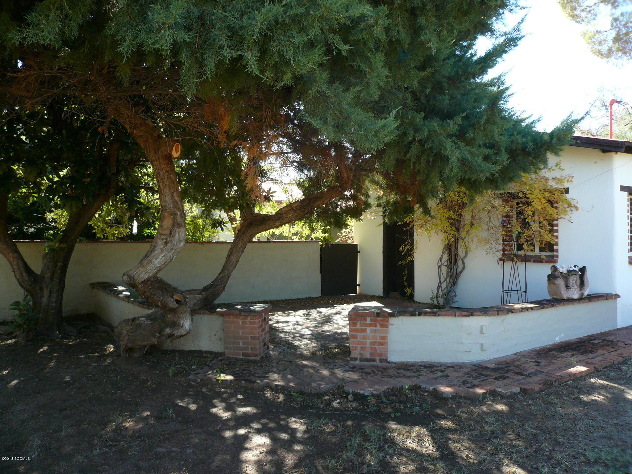 30 Cantos Rio Rico, AZ 85648 - Photo 2 of 11