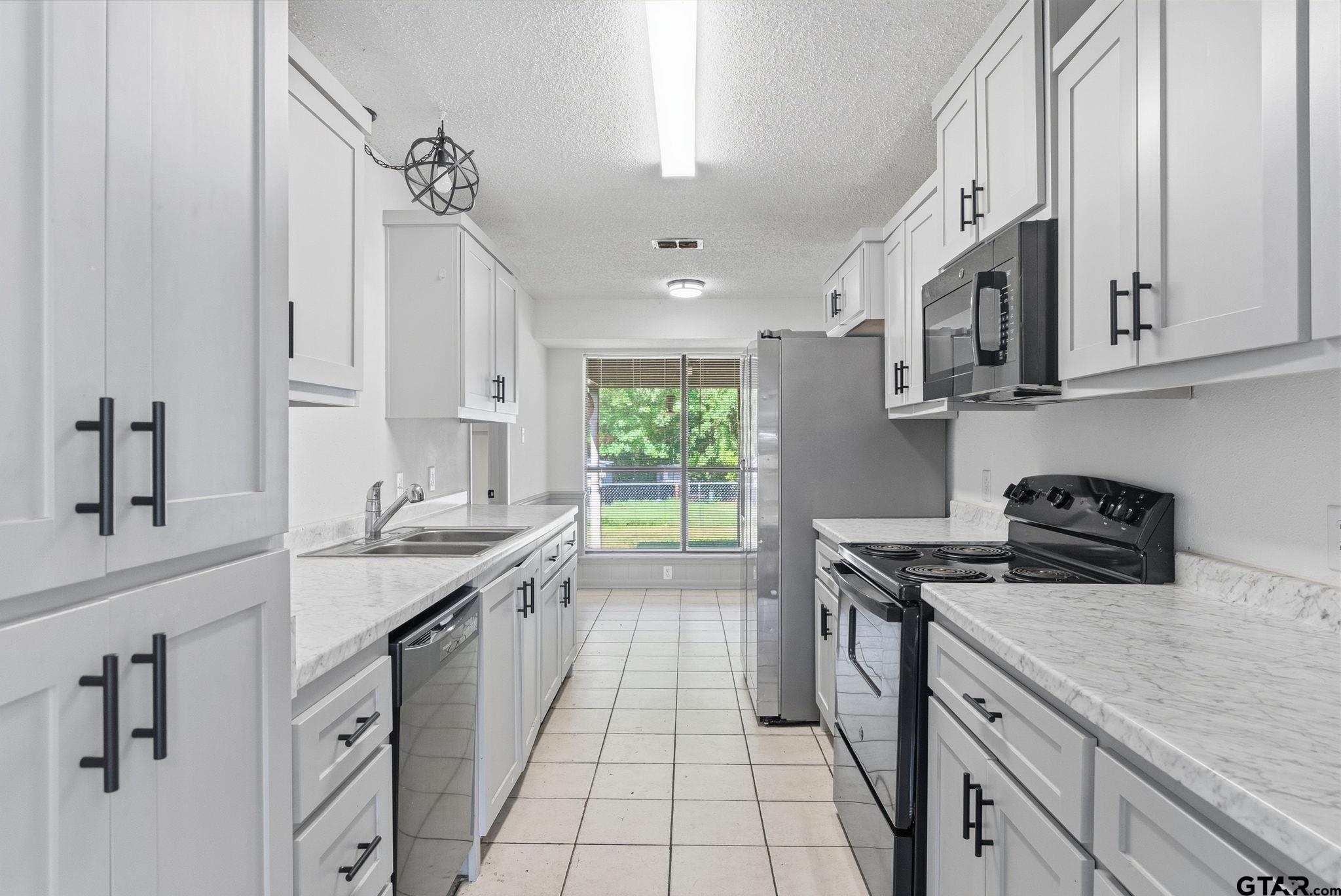 7649 Timber Circle Tyler, TX 75708 - Photo 12 of 35