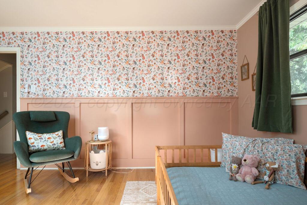4314 Emil Avenue Amarillo, TX 79106 - Photo 31 of 44 a living room with furniture and a window