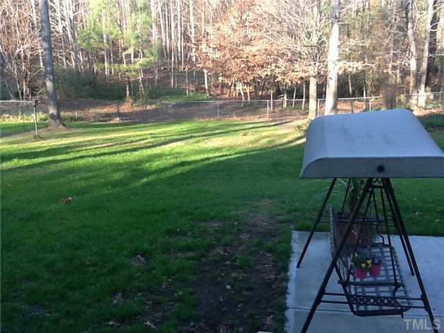 8916 Hunting Trail Raleigh, NC 27613 - Photo 19 of 21 Back Yard