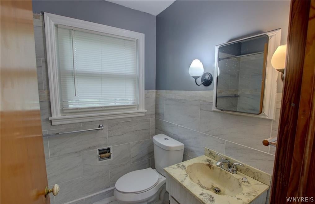 79 Martin Road Lackawanna, NY 14218 - Photo 8 of 15