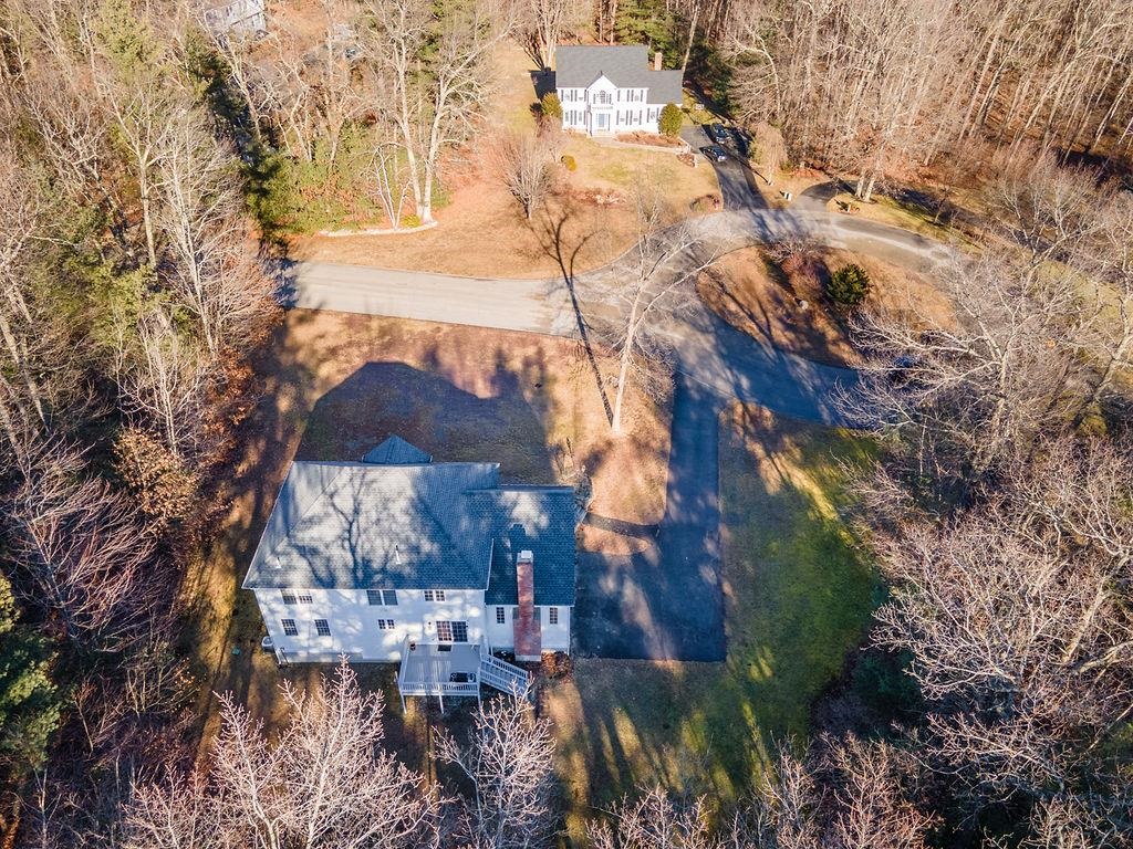 2 Coachman Road Windham, NH 03087 - Photo 44 of 51