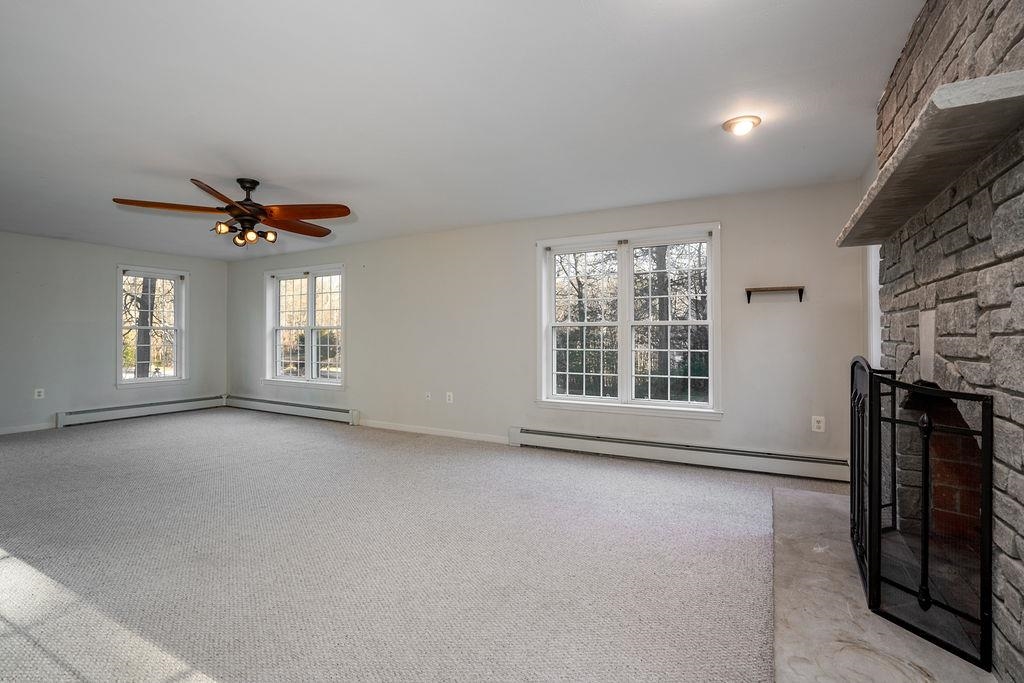 2 Coachman Road Windham, NH 03087 - Photo 8 of 51