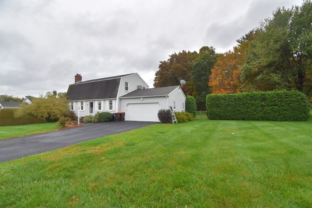 215 Valley Brook Road Feeding Hills, MA 01030 - Photo 2 of 42 Gallery Image 2