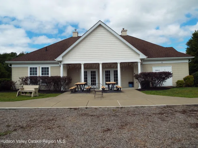$289,000 | 510 Commons Saugerties Ny 12477, Saugerties, NY 12477