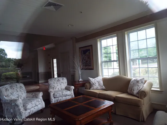 $289,000 | 510 Commons Saugerties Ny 12477, Saugerties, NY 12477