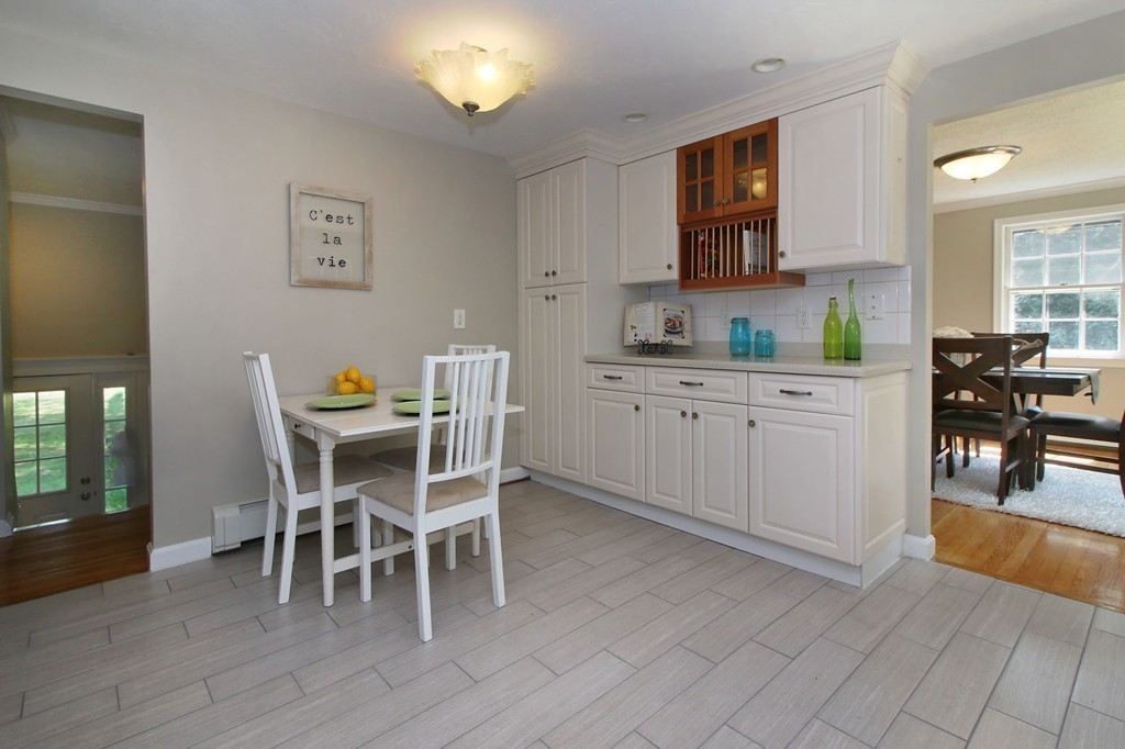 17 Riverside Circle Marshfield, MA 02050 - Photo 10 of 26 Gallery Image 10
