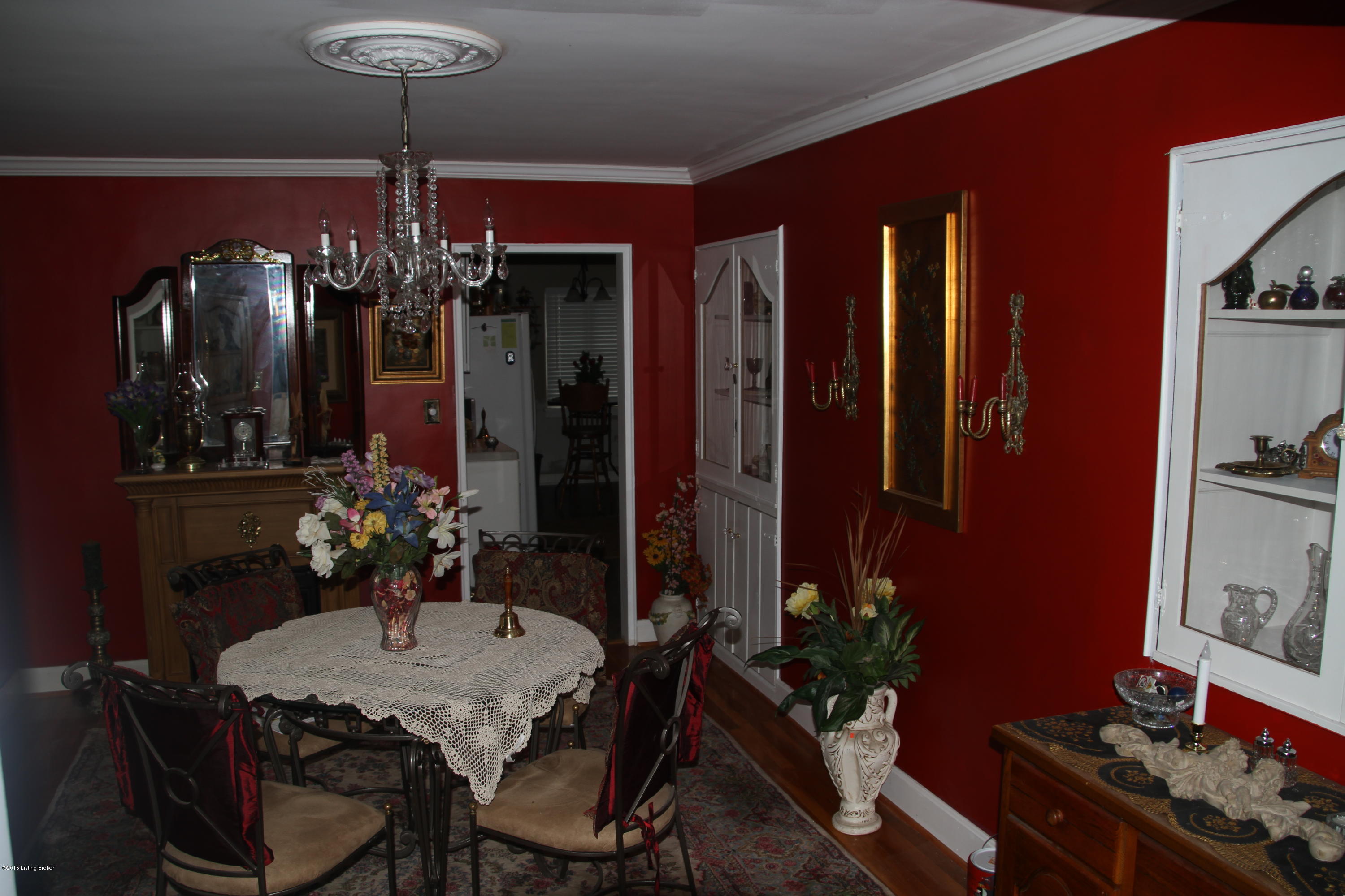 27 Sterling Road Louisville, KY 40220 - Photo 4 of 16 formal dining room