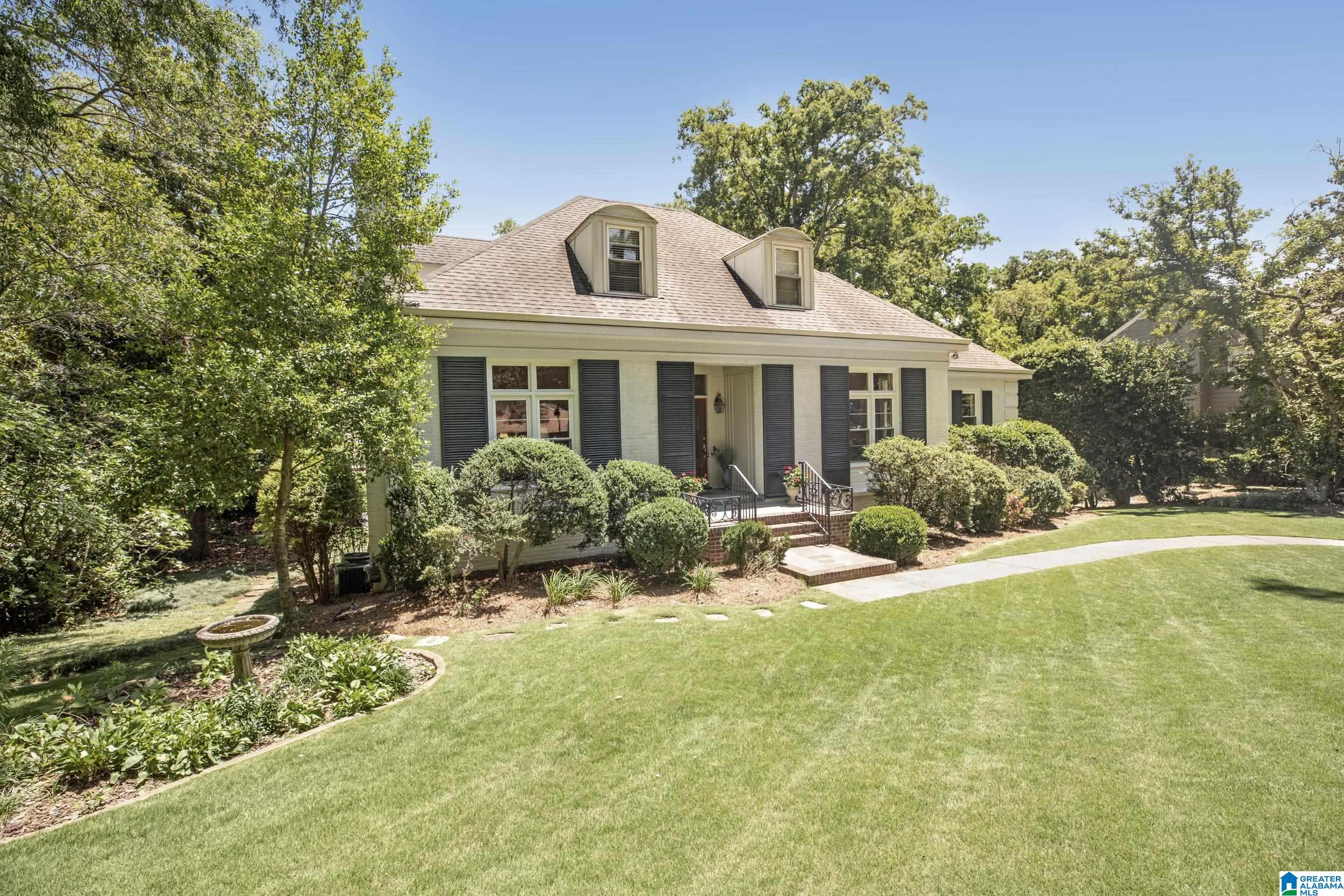 3030 Overhill Road Mountain Brook, AL 35223 - Photo 2 of 56