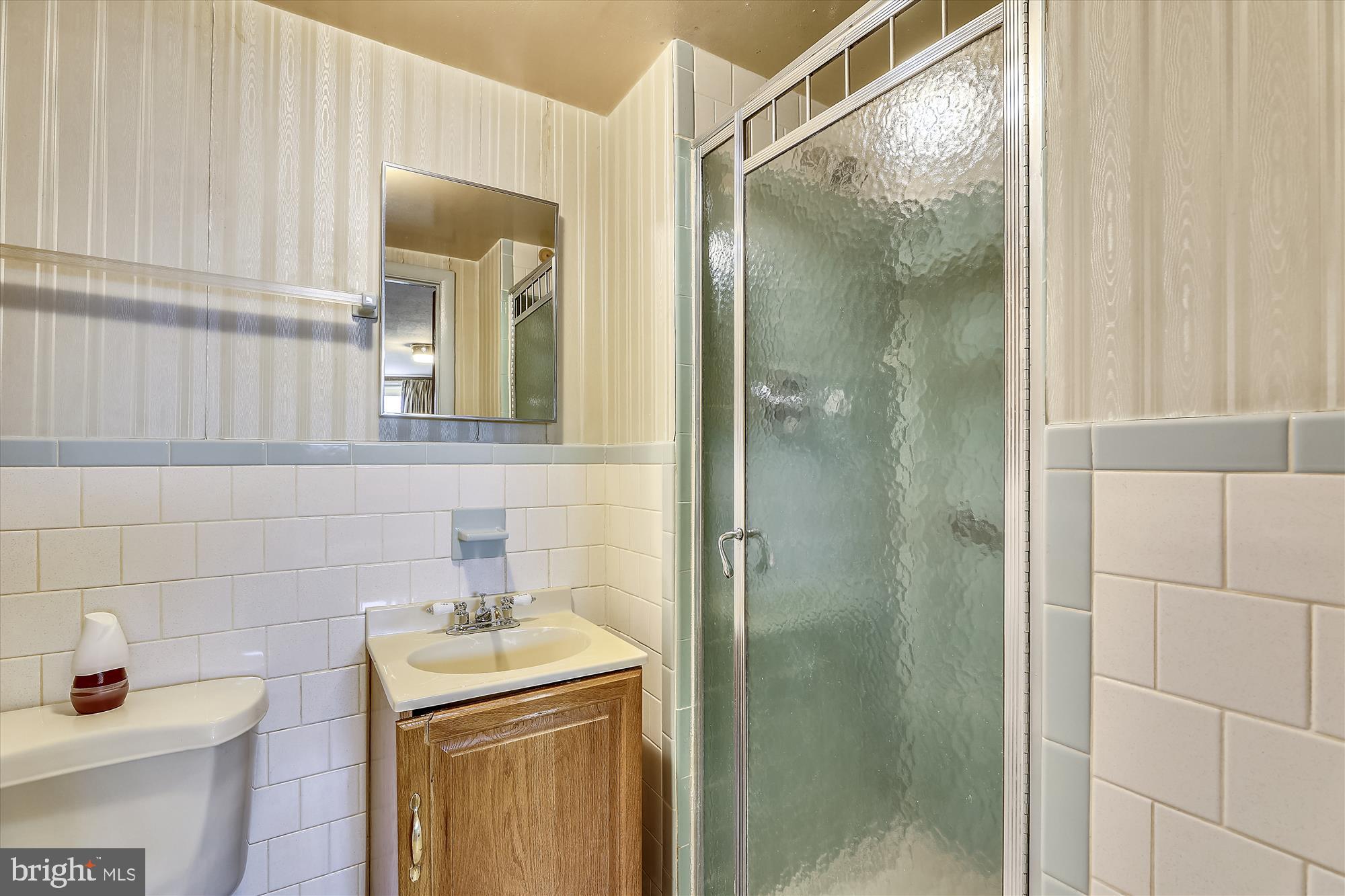 1412 Harberson Road Baltimore, MD 21228 - Photo 25 of 28 And a full bath off the rec room