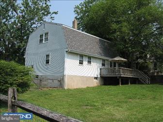 306 Blakeley Road Wallingford, PA 19086 - Photo 6 of 6 Exterior Back