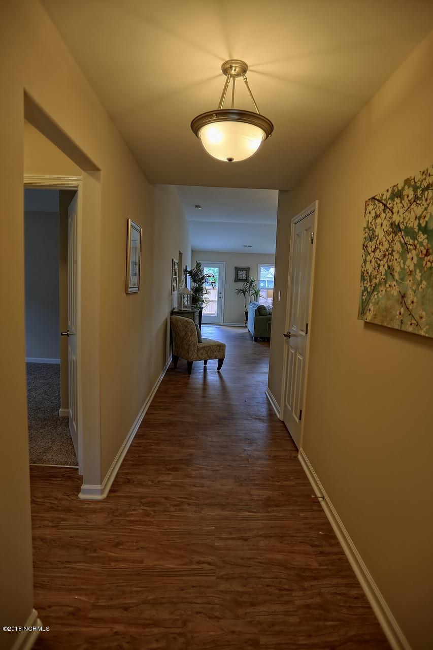 323 Station House Road New Bern, NC 28562 - Photo 5 of 10 - Photo of Similar Construction