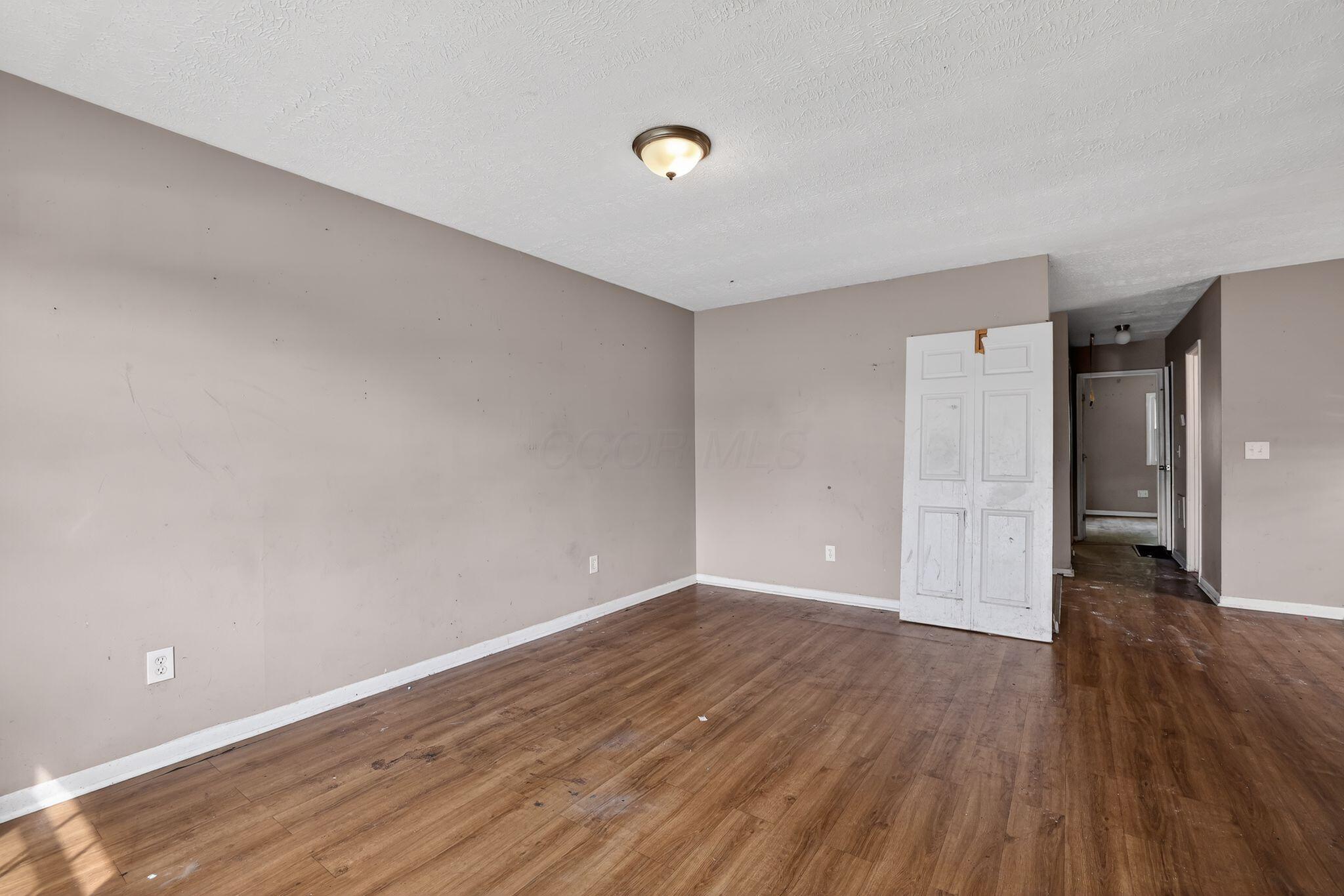 2672 Arcola Road Columbus, OH 43207 - Photo 12 of 45