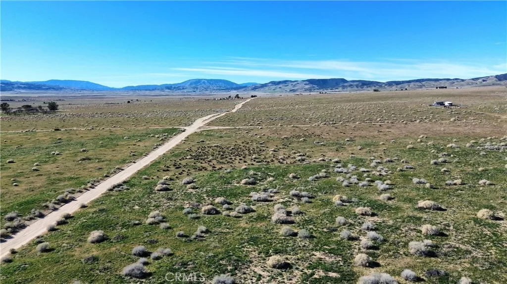0 Gaskell Road Rosamond, CA 93560 - Photo 4 of 10 360 View (West)