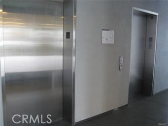 10878 Bloomfield Street, Unit 404 Toluca Lake, CA 91602 - Photo 9 of 36 a close view of refrigerator