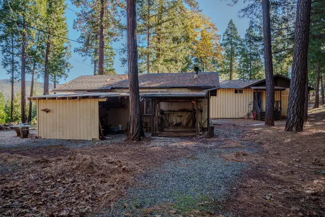 $499,000 | 15747 French Town Road, Brownsville, CA 95919